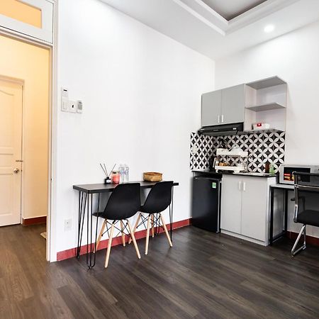הו צ'י מין סיטי Friday Saigon Centre Homestay חדר תמונה